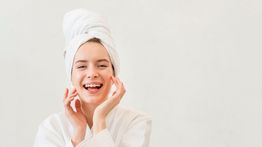 Tips Memilih Skincare untuk Kulit Sensitif agar Tetap Sehat dan Terhidrasi