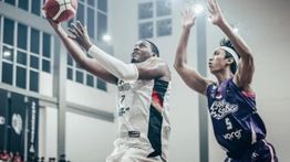 Dewa United Tumbangkan Rans Simba dan Kembali Duduki Puncak Klasemen IBL 2025