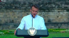 Kunjungi Borobudur, Presiden Macron Ungkap Kekaguman dengan Sejarah Astistik dan Budaya di Indonesia