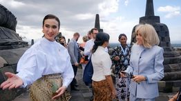 Momen Menpar Dampingi Brigitte Macron Nikmati Pesona Borobudur, Pererat Diplomasi Pariwisata