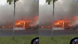Kebakaran Mengerikan Padang, Api Membakar Bangunan-bangunan