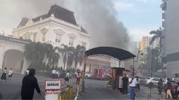Kebakaran di Kawasan Hotel Danau Toba Medan, Asap Hitam Pekat Membumbung Tinggi