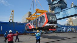 KAI Siap Operasikan 96 Unit Gerbong KRL Baru,  Buatan INKA dan China