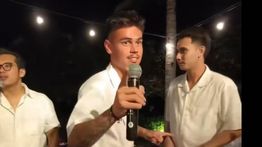 Luwesnya Mees Hilgers Joget Bak Biduan Dangdut saat Nyanyi Gemu Fa Mi Re