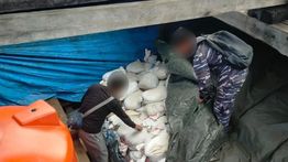 TNI AL Gagalkan Penyelundupan 25 Ton Pasir Timah Ilegal