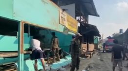 37 Warung Remang-remang di Kalimalang Dihancurkan Satpol PP