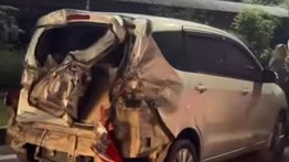 Kecelakaan Beruntun di Exit Tol Bekasi Barat, Kendaraan Ringsek Parah
