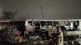 Sekitar 50 Bangkai Bus Transjakarta Terbakar di Rawa Buaya, Diduga Akibat Percikan Las
