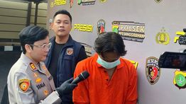 Suami Bakar Rumah karena Cemburu Setelah Curigai Istri Terlibat Hubungan Lesbian