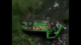 Remnya Blong, Mobil Angkut Sayur Terjun ke Jurang di Brebes