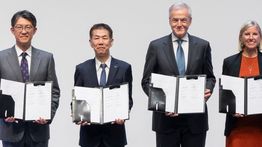 Mitsubishi Fuso dan Hino Resmi Bersatu dalam Merger Strategis