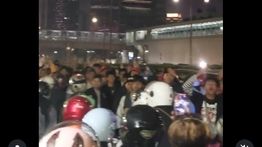 Konser Gratis Iwan Fals Bikin Macet Parah di Pancoran