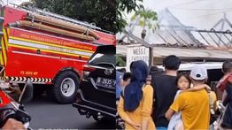 Kebakaran Hebat Hanguskan Rumah di Lebak Bulus, Bikin Macet Lalu Lintas