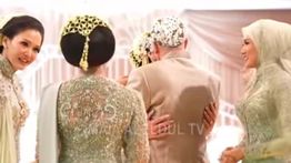Mulan Jameela Lagi-lagi Ngajak Salaman ke Maia Estianty Saat Hari Akad Al Ghazali