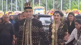 Ngunduh Mantu, Al Ghazali dan Alyssa Daguise Kenakan Baju Pengantin Jawa