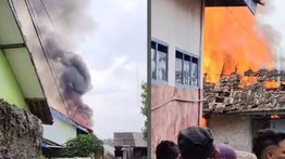 Kebakaran Rumah-rumah di Cihampelas Bandung Bikin Panik Warga