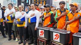 Momen Keseruan Kapolri Berbaur dengan Warga di CFD Jakarta