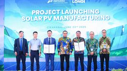 Pertamina NRE dan LONGi Kerja Sama Luncurkan Proyek Manufaktur Modul Panel Surya di Indonesia