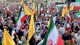 Ribuan Warga Iran Gelar Pawai Kemenangan di Teheran, Puji Militer dalam Perang Melawan Israel