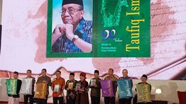 Taufiq Ismail Luncurkan 6 Jilid Buku Sastra, Rayakan Usia ke-90 Tahun Sekaligus Sambut Hari Sastra Nasional