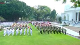Prabowo Terima Kunjungan PM Malaysia di Istana Merdeka