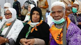 Isak Jemaah Patah Tangan Kenang Kebaikan Petugas Saat Berhaji: Tidak Sanggup Aku Balasnya