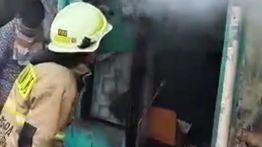 Kebakaran di Koja Hanguskan 2 Rumah Kontrakan, 50 Personel Damkar Dikerahkan