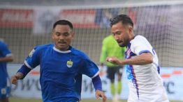 Persib Bandung Tertinggal 0-1 Atas Port FC di Babak Pertama