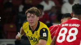 Indonesia All Star Dibantai Oxford United 6-3 di GBK