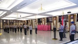 17 Perwira Tinggi Polri Naik Pangkat, Komjen Winarto Raih Bintang Tiga