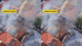 VIDEO: Ngerinya Kebakaran Hanguskan Rumah di Patal Senayan Sore Tadi