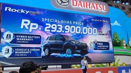 Daihatsu Rocky e-Smart Hybrid Diluncurkan di GIIAS 2025, Harga Mulai Rp293,9 Juta