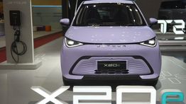 Debut JETOUR X20e di GIIAS 2025, Mobil Listrik Kompak dengan Jangkauan 405 Km