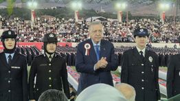 2 Polwan Polda Riau Ukir Prestasi di Turki, Dilantik Langsung oleh Presiden Erdogan