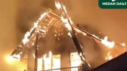Rumah Mewah di Medan Ludes Terbakar Pagi Tadi