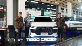 Chery TIGGO Cross CSH Hybrid dan Sport 1.5T Resmi Sapa Publik Kota Bandung, Harga Mulai Rp301,9 Juta