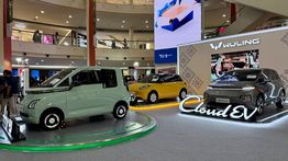 Wuling Hadirkan Cortez Darion dan Promo "Nusantara" di Mall Kelapa Gading