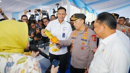 Mobil Provost Dibakar Pendemo Pati, Ini Kata Kapolri