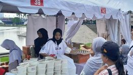HUT RI ke-80: Pemprov DKI Bagikan 300 Ribu Porsi Kuliner Nusantara Gratis di Monas