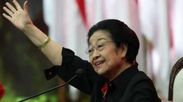 Megawati Peringati HUT ke-80 RI Bersama Kader di Sekolah Partai PDI Perjuangan