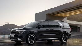 Kia Perkenalkan Versi Terbaru Minivan Carnival dengan Peningkatan Fitur Kenyamanan