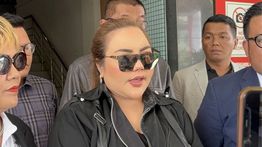 KPK Periksa Lisa Mariana Jumat 22 Agustus