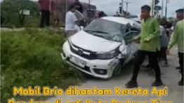 Brio Ringsek Parah Usai Dihantam Kereta Api, 2 Siswi SMUN 10 Padang Tewas Seketika