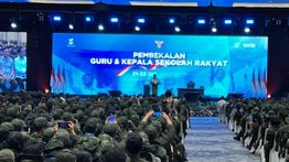 Prabowo ke Guru Sekolah Rakyat: Siapkan Generasi untuk Putus Kemiskinan