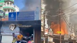 VIDEO: Ngerinya Kebakaran 4 Warung Makan di Bangka, Kerugian Setengah Miliar Rupiah