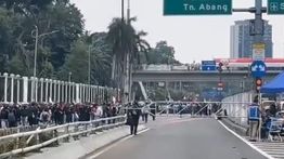 Demo Buruh Depan Gedung DPR, Jasa Marga Tutup Sementara Akses Keluar Tol Slipi