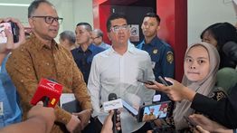 Rektor UI Imbau Masyarakat Tenang dan Umumkan Kebijakan Kegiatan dari Rumah