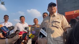 Prabowo Naikkan Pangkat Luar Biasa Polisi yang Jadi Korban Demo Rusuh
