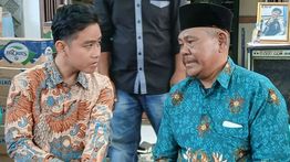 Wapres Gibran Sambangi Rumah Duka Andika Lutfi Falah di Tangerang, Sampaikan Belasungkawa