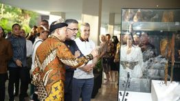 Menbud Fadli Zon Resmikan Pameran “Magnum Opus of Indonesian Culture” untuk Delegasi CHANDI 2025
